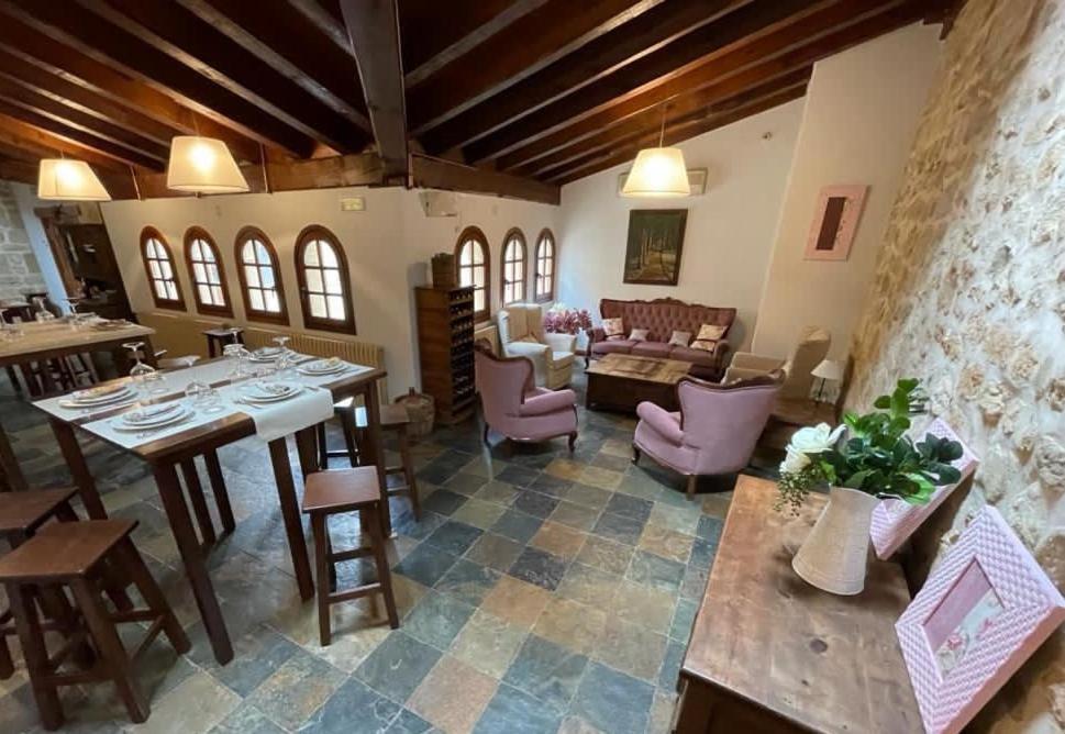 Posada Torre Palacio La Taxuela Villanueva la Lastra Eksteriør bilde