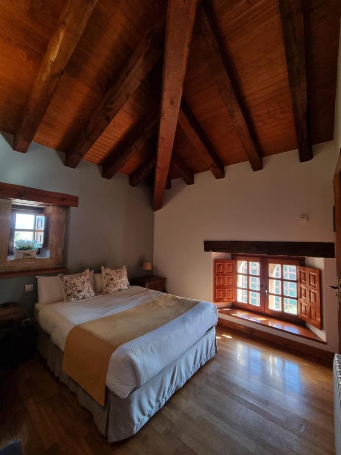 Posada Torre Palacio La Taxuela Villanueva la Lastra Eksteriør bilde